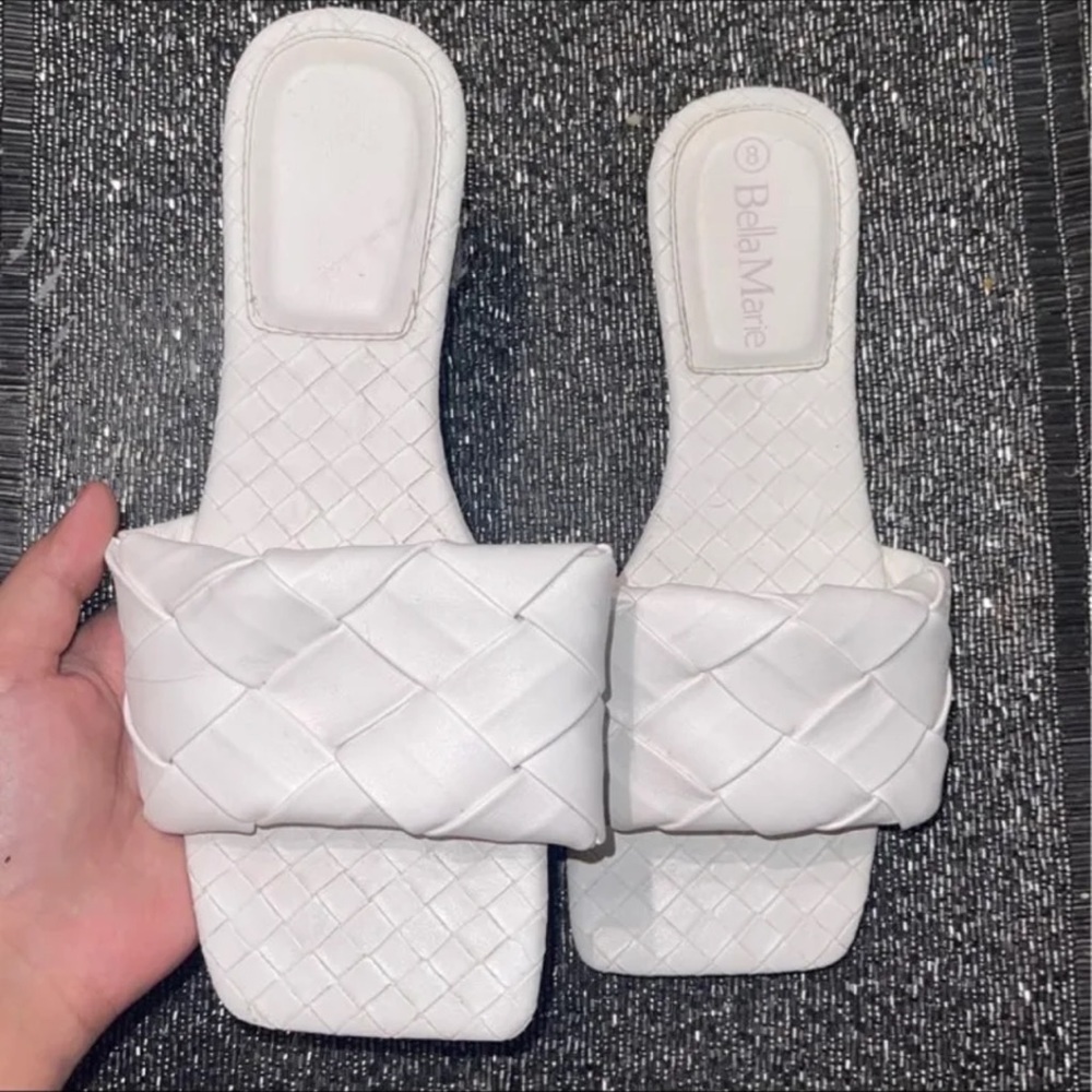 Sandal’s